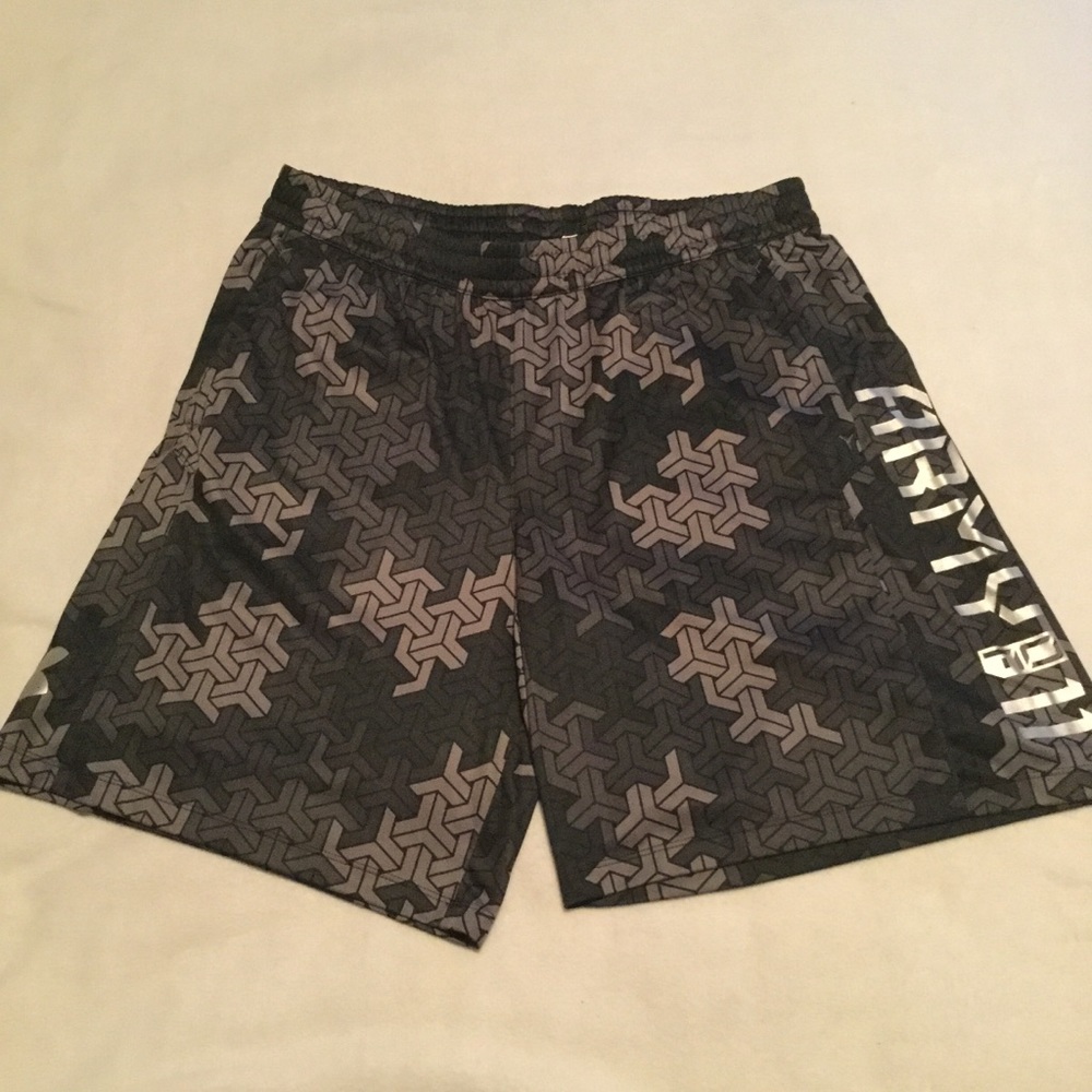 Under Armour Black & Gray Geometric Athletic Shorts